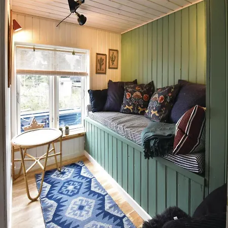 펜션 Three-bedroom In 뉘보르